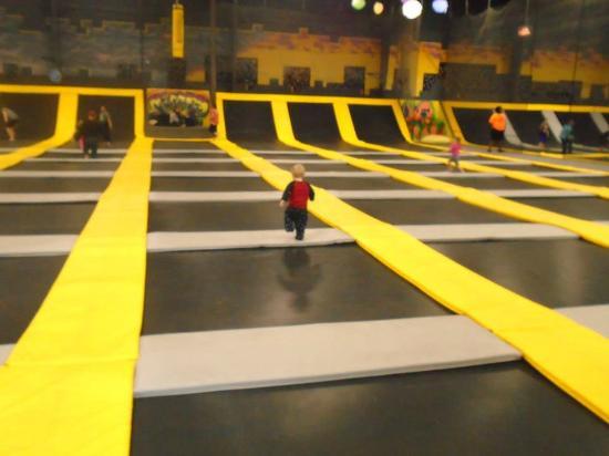 Plex HiWire Family Fun & Sports Center