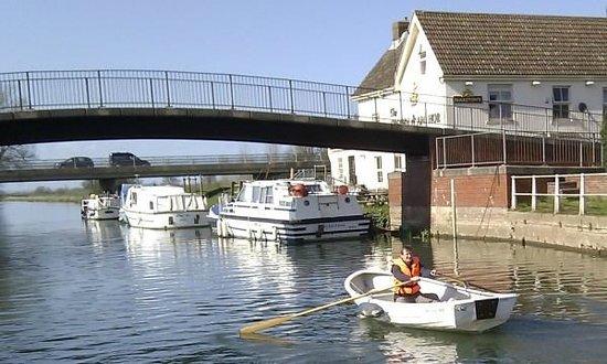 Beverley Boat Hire