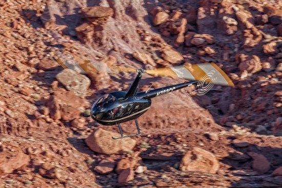 Pinnacle Helicopters