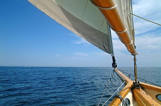 Schooner Eleanor Sailing Tours