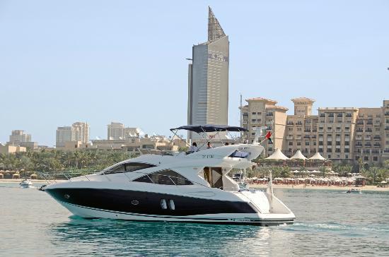 Marine Concept Yacht Charter & Sea School