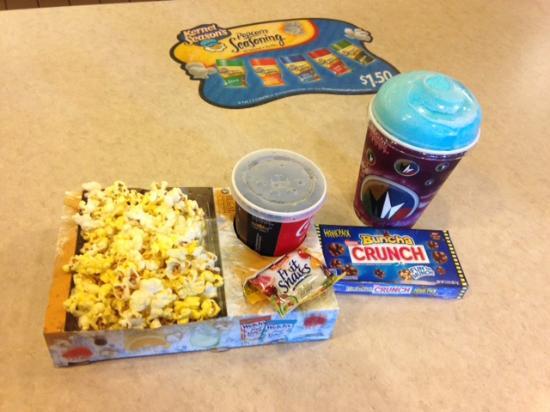Regal Cinemas Hamilton Commons Stadium 14