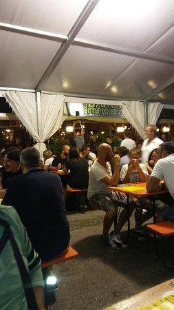 Dakota pub