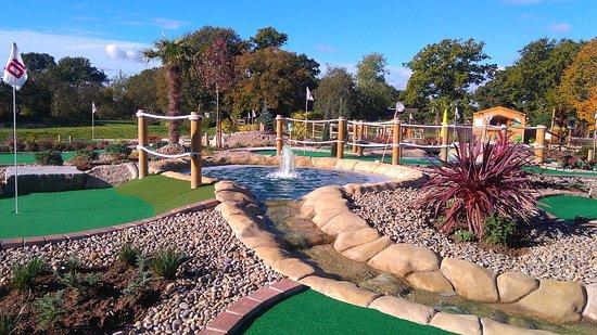 Four Ashes Golf Centre
