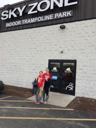 Sky Zone Milwaukee