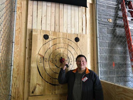 Class Axe Throwing Cleveland