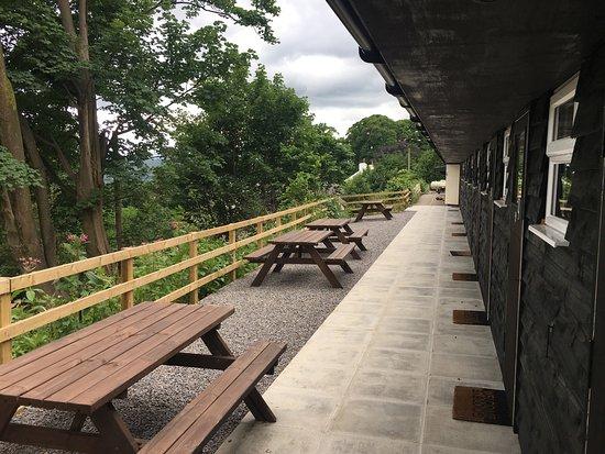 The White Horse Inn and BunkHouse