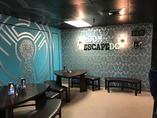 Room Escape DC