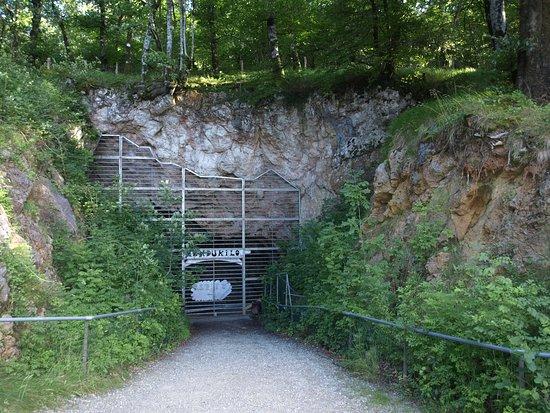 Cuevas de Astitz