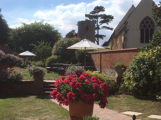 Queen's Head at Bramfield