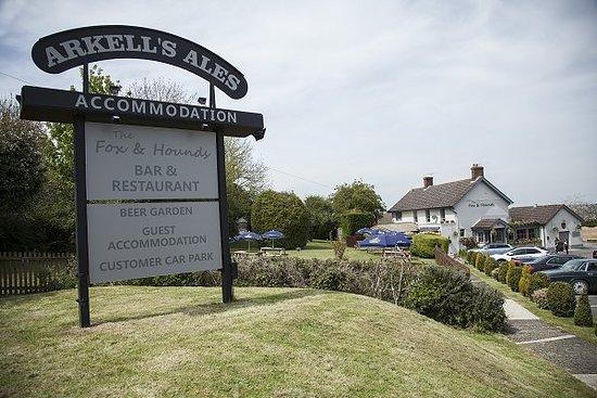 The Fox and Hounds