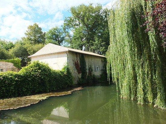 La Base de Pleine Nature de Poltrot