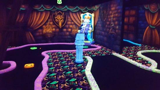Glowgolf Arcen
