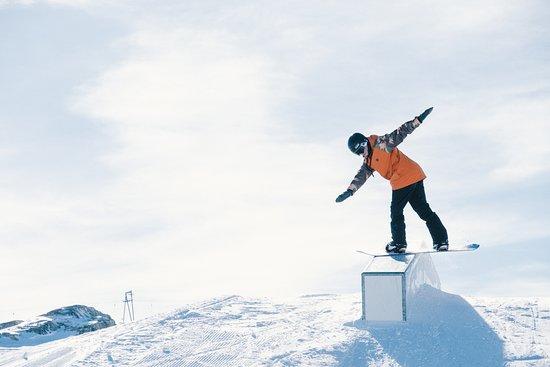 REAL Snowboarding