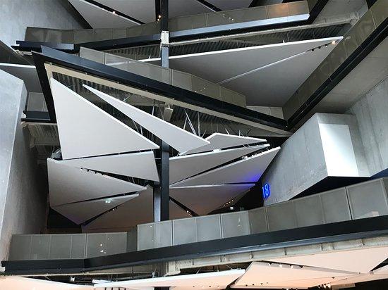 UGC Cine Cite Velizy