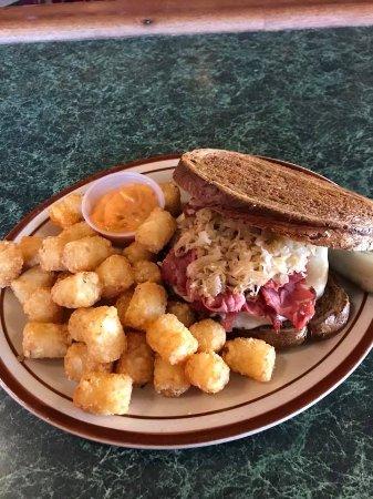 PJ's Courthouse Tavern