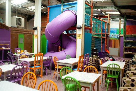 Barney's Playbarn