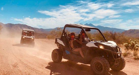 Desert Monsters Tours