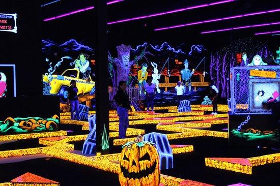 Monster Mini Golf