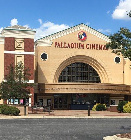 Regal Cinemas Palladium Stadium 14