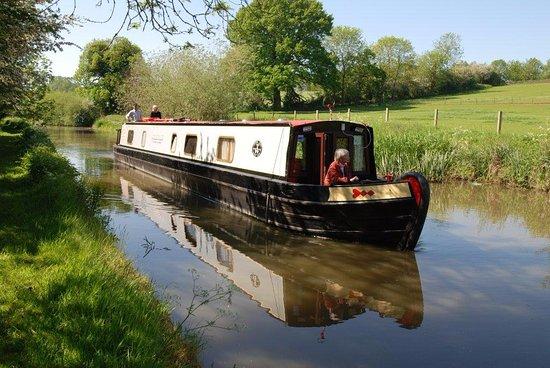Twyford Wharf Narrow Boats