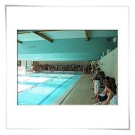 Piscine Sillans la Cascade