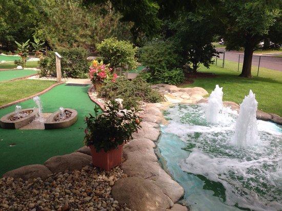 Wee Tee Golf Center