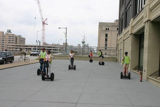 I Glide Tours & Rentals