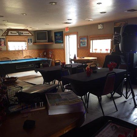 Castaways Bar and Grill
