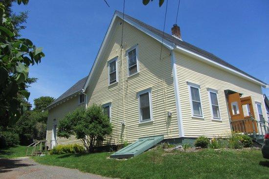 Artists Retreat Studios & Gallery