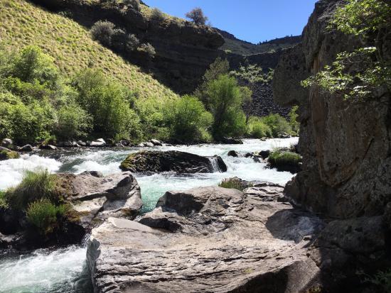 Alder Springs Trail