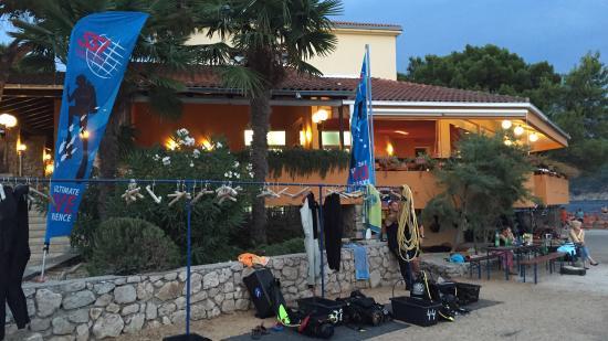 Diving Cres