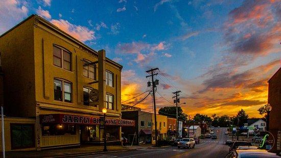 Jarfly Brewing Company