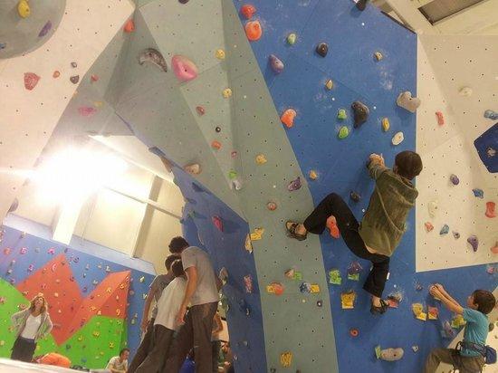 UP Urban Climbing