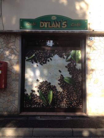 Dylan's Cafe