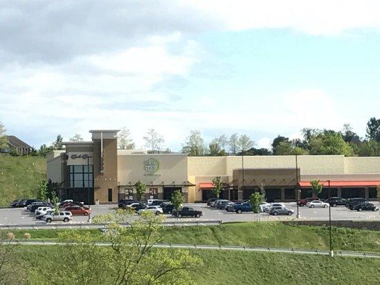 AMC Altoona 12