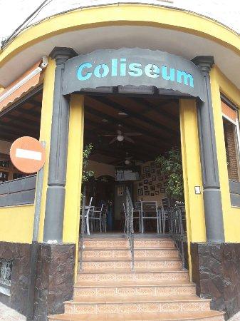 Cafeteria Coliseum