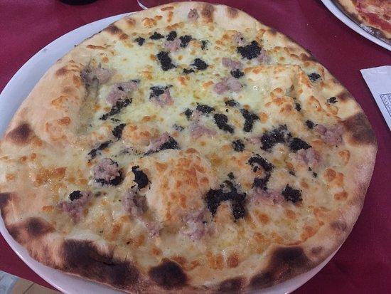 Pub Pizzeria Black Wolf