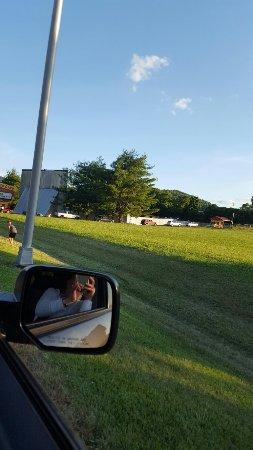 State Line Drive-In