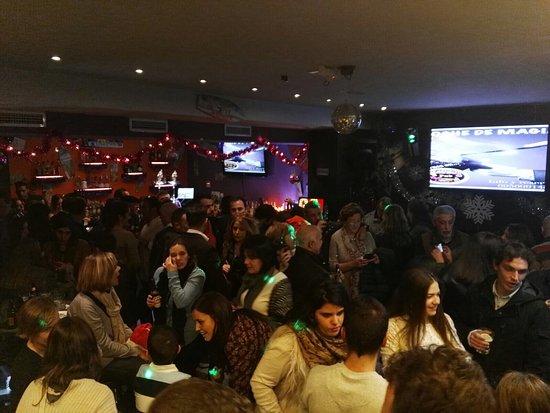 Malibu's Pub