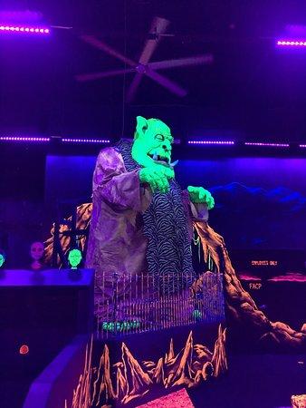 Monster Mini Golf