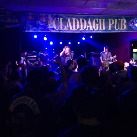 The Claddagh Pub