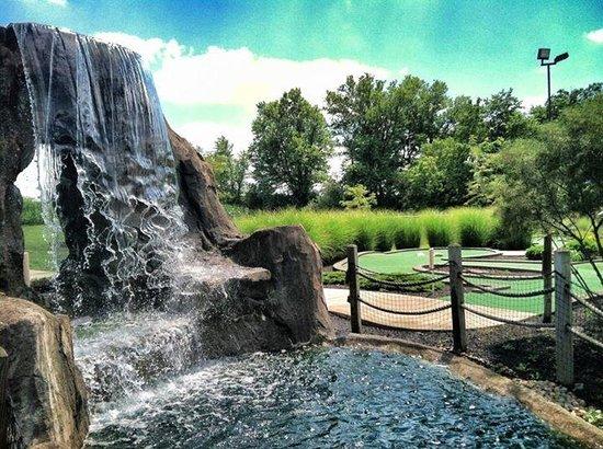 Adventure Cove Miniature Golf