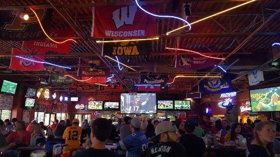 Icehouse Sports Bar