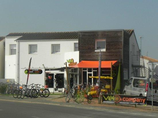 Velo & Company
