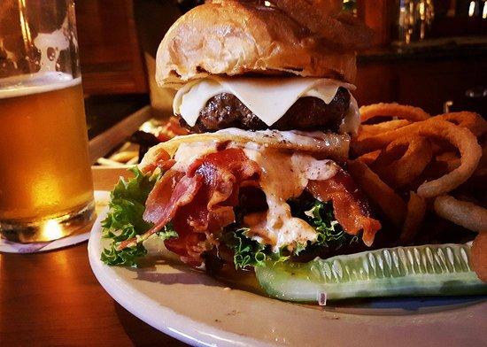 Dark Horse Tavern