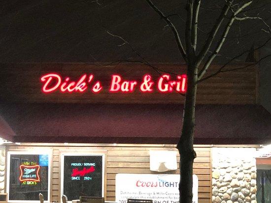 Dick's Bar & Grill