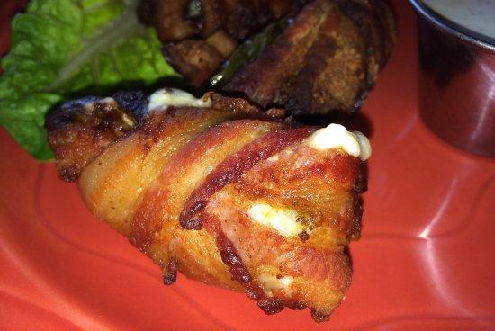 Boardwalk Bar & Grill