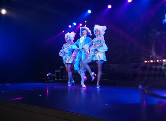 Le French Cancan