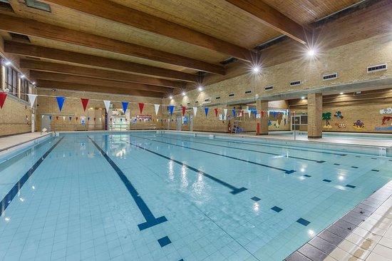 Windrush Leisure Centre